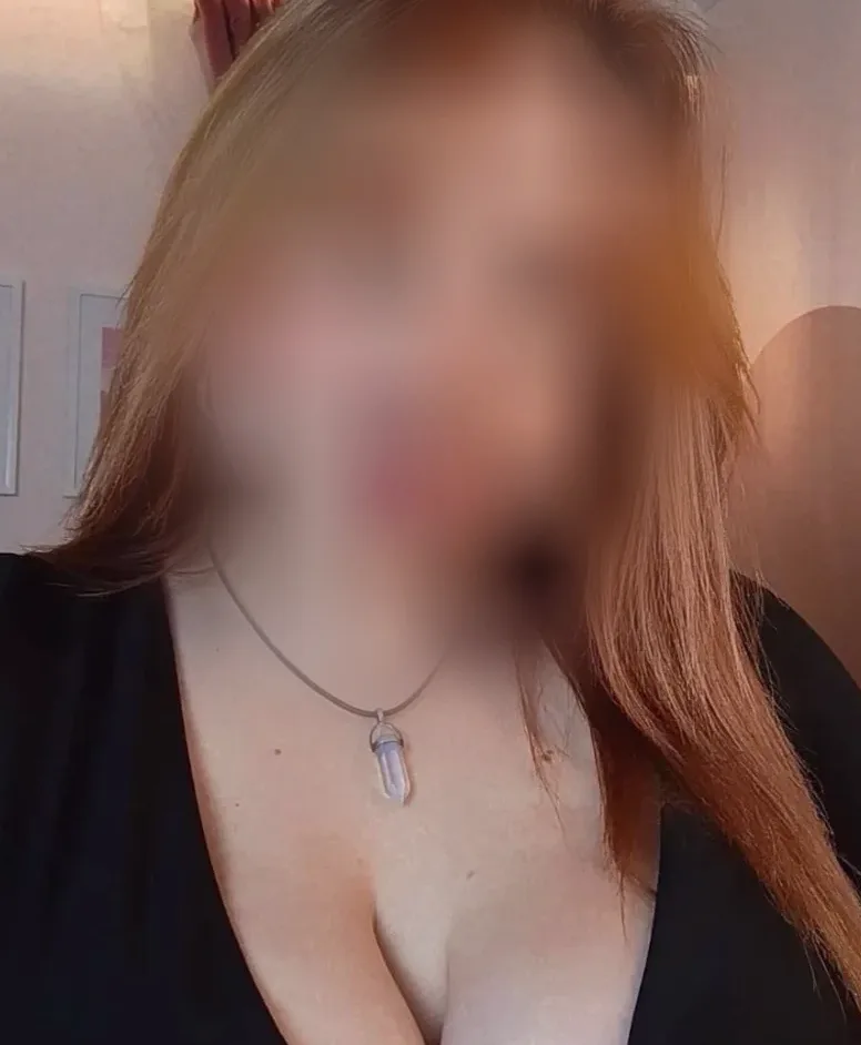 Lena, 26
